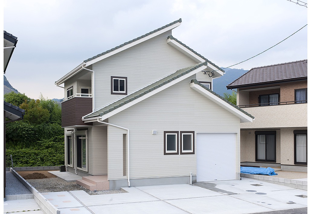 オリジナル多数のこだわり住宅(佐伯市弥生)